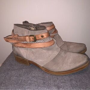 Miz Mooz Danita Ankle Bootie Leather Suede Straps 40